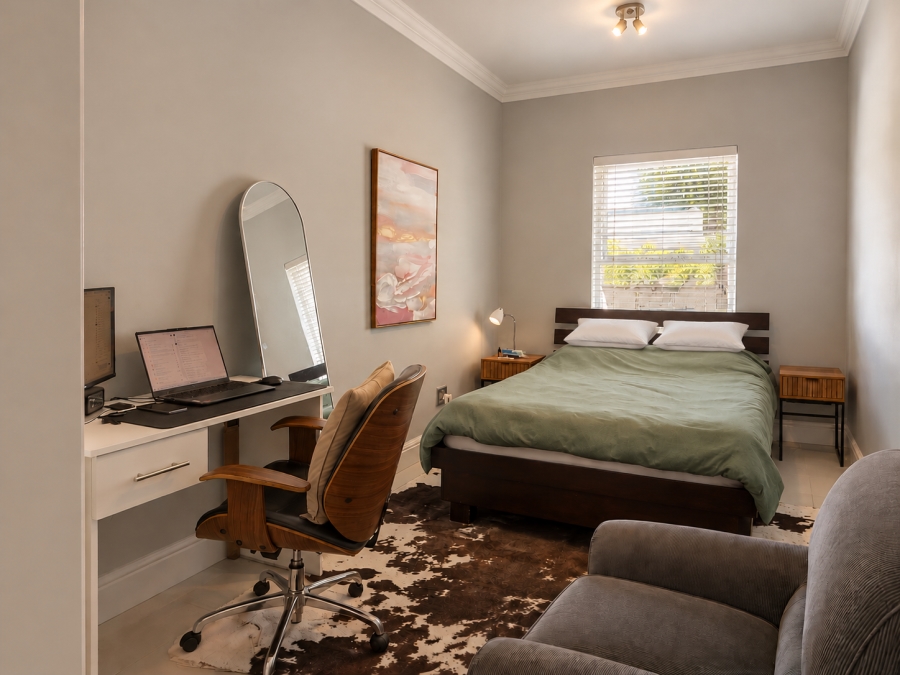 To Let 1 Bedroom Property for Rent in Oranjezicht Western Cape